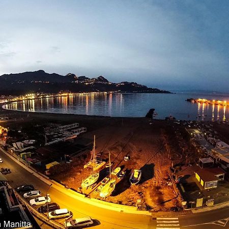 B&B La Costa Di Naxos Giardini Naxos Bagian luar foto