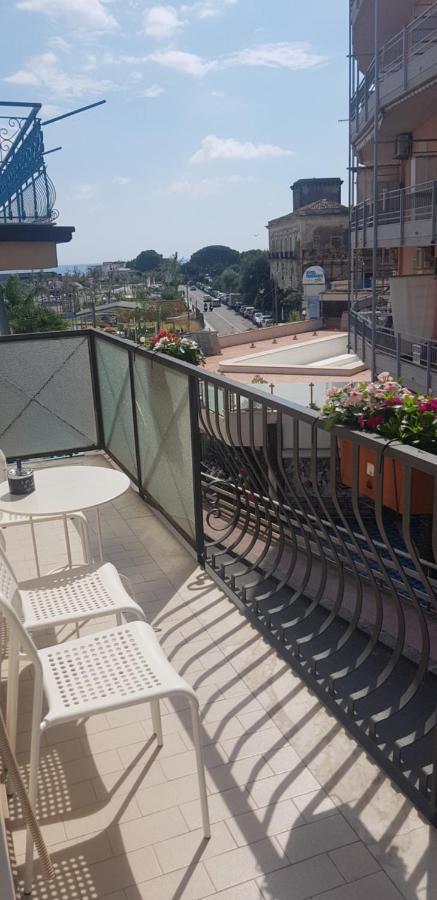 B&B La Costa Di Naxos Giardini Naxos Bagian luar foto